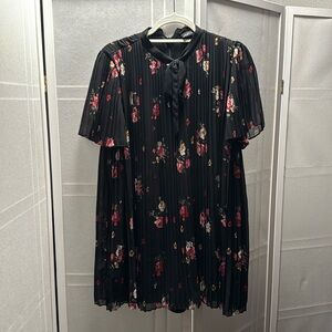 Flowy floral Zara dress/romper